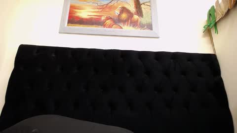 Snapshot of juicykayxxx chatting on February 25, 9:09 am Miss Kay online show from February 25, 9:09 am