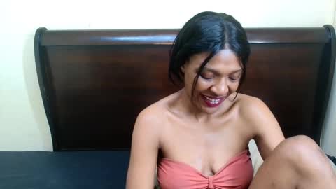 Snapshot of juicykayxxx chatting on September 25, 1:34 am Miss Kay online show from September 25, 1:34 am