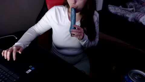 juicymomma1223 online show from January 14, 4:25 am