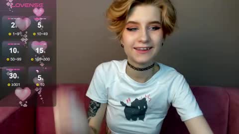 Snapshot of julescrown chatting on March 10, 3:56 am Jules online show from March 10, 3:56 am