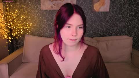 Julia online show from April 7, 1:07 am