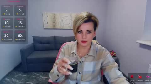 Julia online show from February 8, 1:25 pm