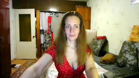 juliaa_foxi online show from April 25, 6:27 pm