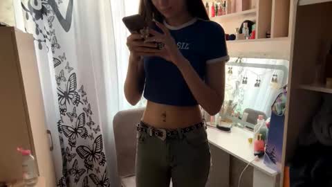 Viola online show from February 3, 12:40 am