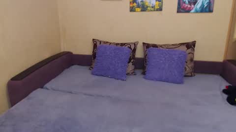 Jul online show from November 29, 4:03 pm