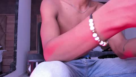 Julien online show from January 17, 12:36 pm