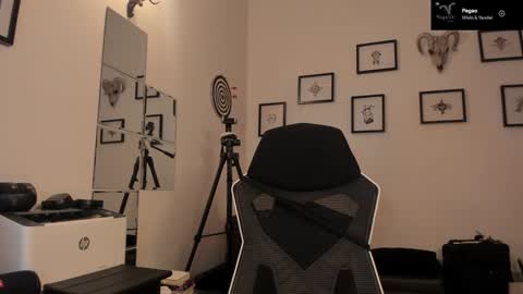 juliet_sourire online show from January 25, 6:12 am