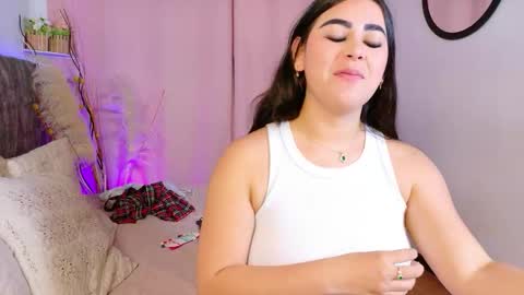 julietatorres_ online show from February 9, 4:16 am