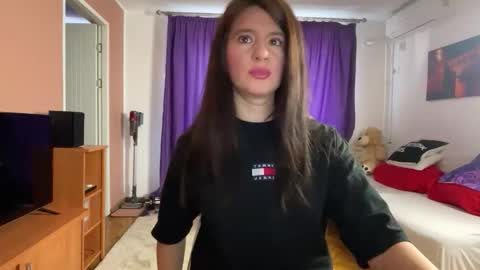 Rose online show from March 4, 9:28 am