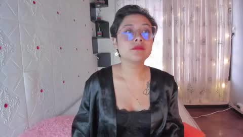 Julieta online show from November 3, 11:44 am