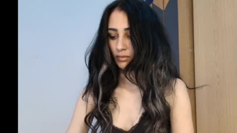Julyana online show from May 9, 11:05 am