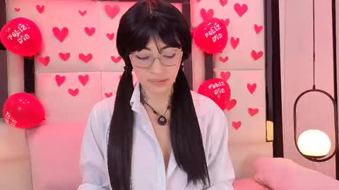 junecollins online show from February 15, 8:40 pm