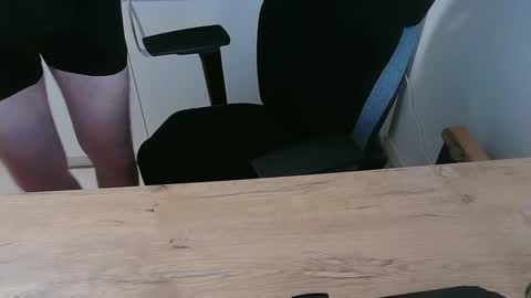 junk2711 online show from February 26, 3:21 pm