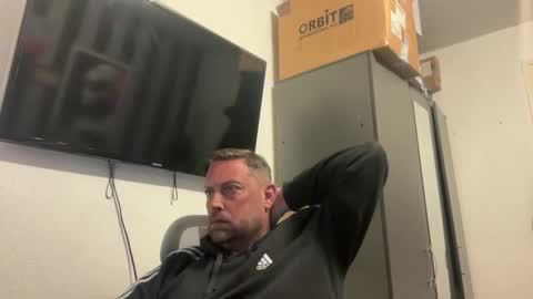 Junky online show from April 18, 8:42 pm