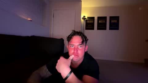 BlueEyedJayy online show from April 25, 3:41 am