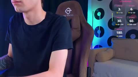 Samuel online show from October 23, 1:40 am