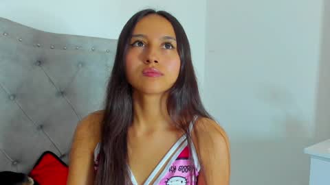 Soffy  online show from January 8, 5:48 am