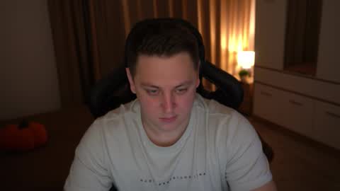 David online show from October 21, 6:00 pm