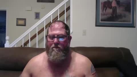 Snapshot of justaguyandnaked chatting on September 23, 9:32 pm justaguyandnaked online show from September 23, 9:32 pm