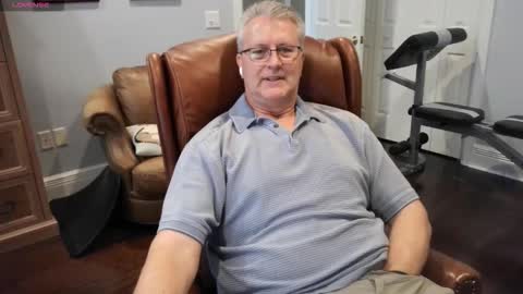 Michael online show from November 13, 6:32 pm