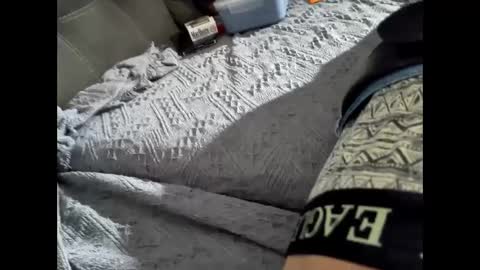 Colocouple online show from October 5, 5:31 pm