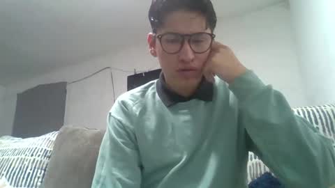 justin3775 online show from April 22, 10:33 am