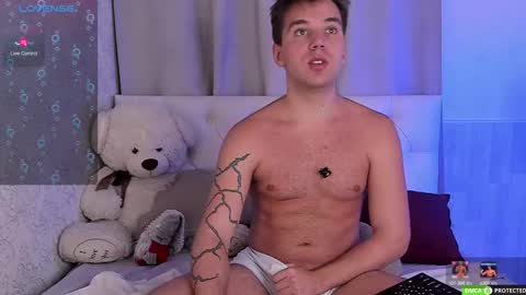 Arthur online show from February 4, 8:29 am