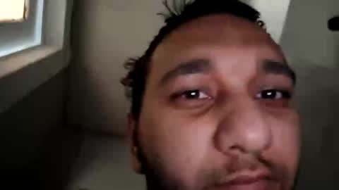 justingodla20 online show from January 7, 9:47 am