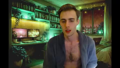 Hologram Guy online show from May 14, 3:54 pm