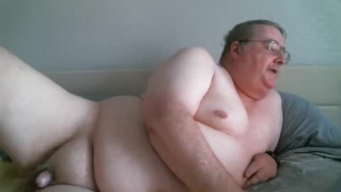 justmedm64 online show from February 4, 10:02 pm