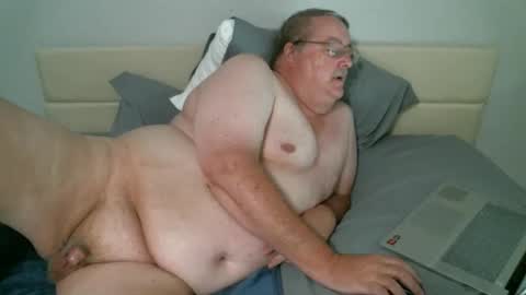 justmedm64 online show from December 5, 3:39 am