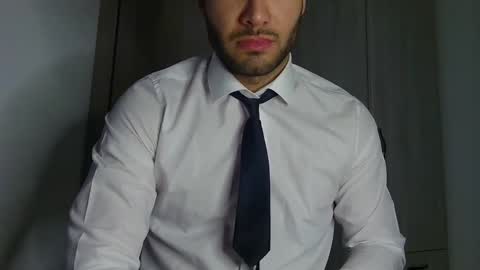 Justin online show from April 8, 10:35 pm