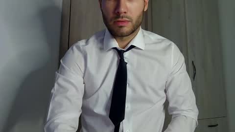 Snapshot of justynxxx1 chatting on December 2, 10:29 pm Justin online show from December 2, 10:29 pm