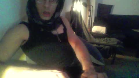 yry moonlike online show from March 13, 9:34 am