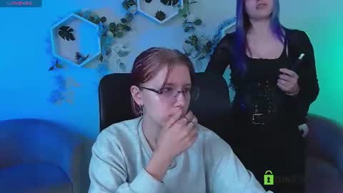 kaela_spell_ online show from June 18, 2:39 am