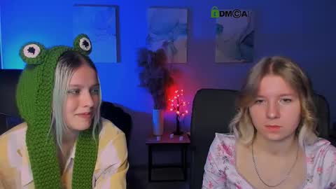 kaela_spell_ online show from November 14, 10:17 am