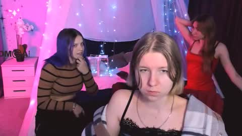kaela_spell_ online show from January 31, 8:28 pm