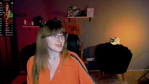 kaela_spell_ online show from October 21, 7:50 pm