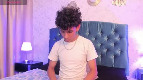 kai online show from March 3, 3:35 am