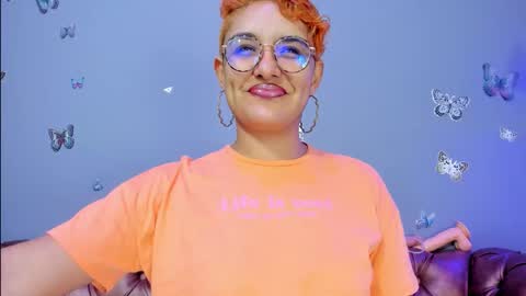 kaira_mosse_ online show from February 5, 12:09 pm