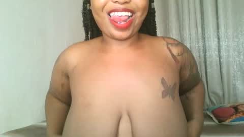Snapshot of kakey_love chatting on March 10, 5:11 am kakey love online show from March 10, 5:11 am