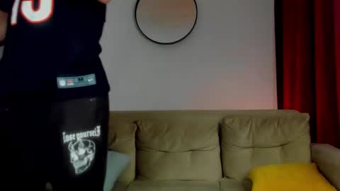 kale thomson online show from November 10, 2:36 am