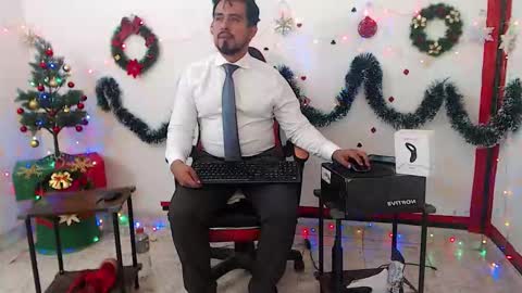 Kaleth online show from November 23, 4:16 pm