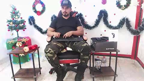 Kaleth online show from December 2, 5:55 pm