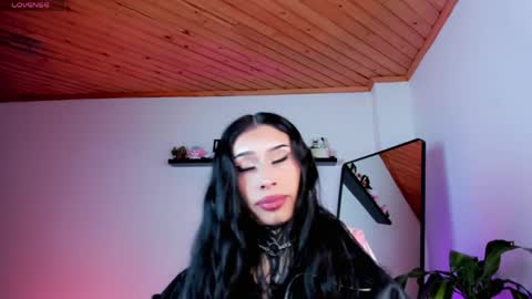 Kali Ka Please help me with your thumbs up its important   dont forget my birthday on October 26 online show from April 5, 8:17 pm