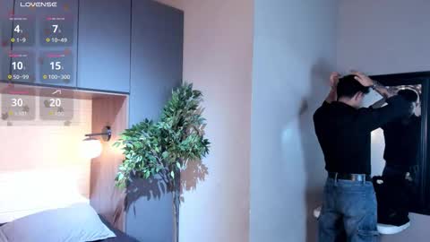 jhon online show from February 24, 12:08 pm