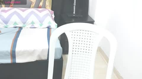 kamgomezxox online show from December 20, 2:07 am