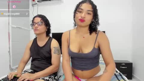 Dante and Carolina independient model online show from October 18, 12:04 am