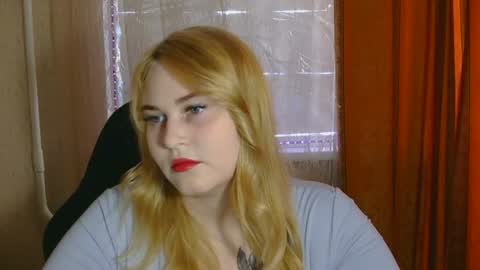KamilaBlonde online show from July 23, 3:31 pm