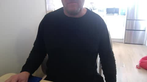 Cam with Me Vixens DM me online show from February 8, 5:27 pm